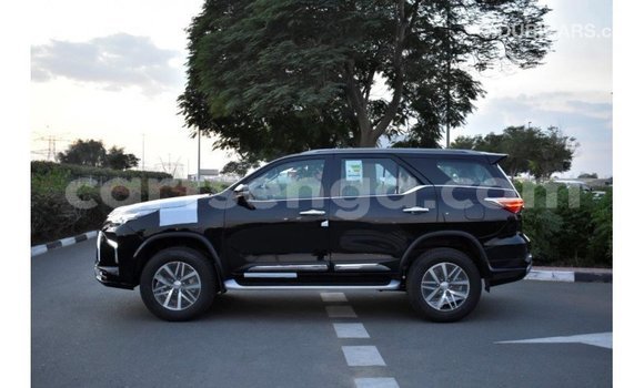 Buy Import Toyota Fortuner Black Car in Import - Dubai in Hhohho Buy Import Toyota Fortuner Black Car in Import - Dubai in Hhohho