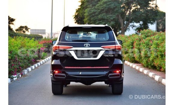 Buy Import Toyota Fortuner Black Car in Import - Dubai in Hhohho Buy Import Toyota Fortuner Black Car in Import - Dubai in Hhohho