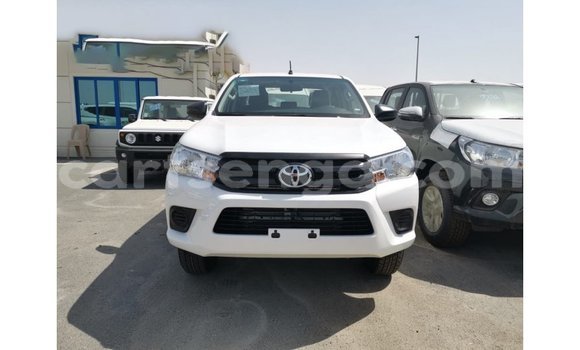 Acheter Import Voiture Toyota Hilux Blanc à Import - Dubai, Hhohho Acheter Import Voiture Toyota Hilux Blanc à Import - Dubai, Hhohho