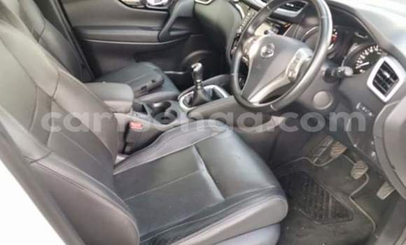 Acheter Occasion Voiture Nissan Qashqai Blanc à Mbabane, Manzini Acheter Occasion Voiture Nissan Qashqai Blanc à Mbabane, Manzini
