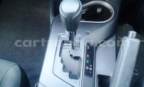 Acheter Occasion Voiture Toyota RAV4 Bleu à Mbabane, Manzini Acheter Occasion Voiture Toyota RAV4 Bleu à Mbabane, Manzini