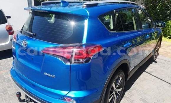 Acheter Occasion Voiture Toyota RAV4 Bleu à Mbabane, Manzini Acheter Occasion Voiture Toyota RAV4 Bleu à Mbabane, Manzini