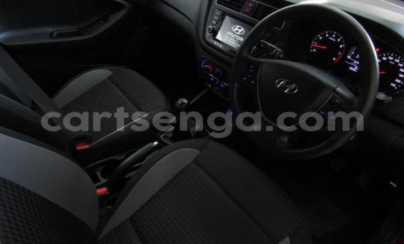 Acheter Occasion Voiture Hyundai i20 Beige à Ezulwini, Hhohho Acheter Occasion Voiture Hyundai i20 Beige à Ezulwini, Hhohho