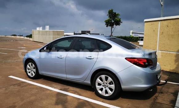 Nunua Ilio tumika Opel Astra Blue Gari ndani ya Mbabane nchini Manzini Nunua Ilio tumika Opel Astra Blue Gari ndani ya Mbabane nchini Manzini