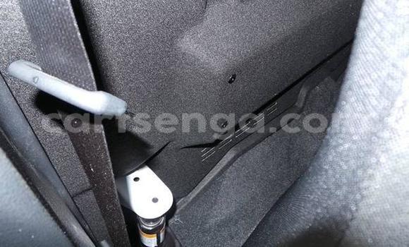 Acheter Occasion Voiture Toyota Hilux Blanc à Mbabane, Manzini Acheter Occasion Voiture Toyota Hilux Blanc à Mbabane, Manzini