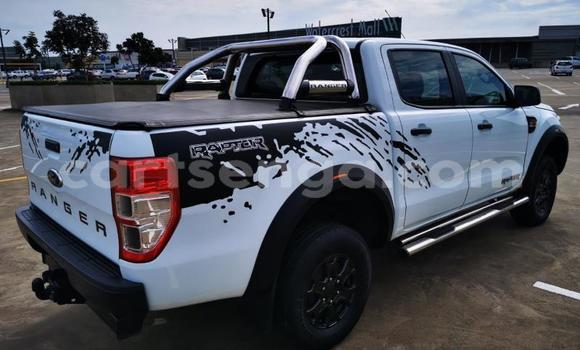Nunua Ilio tumika Ford Ranger White Gari ndani ya Ezulwini nchini Hhohho Nunua Ilio tumika Ford Ranger White Gari ndani ya Ezulwini nchini Hhohho