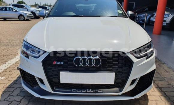 Nunua Ilio tumika Audi RS3 White Gari ndani ya Mbabane nchini Manzini Nunua Ilio tumika Audi RS3 White Gari ndani ya Mbabane nchini Manzini