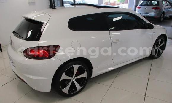 Nunua Ilio tumika Volkswagen Scirocco White Gari ndani ya Mbabane nchini Manzini Nunua Ilio tumika Volkswagen Scirocco White Gari ndani ya Mbabane nchini Manzini