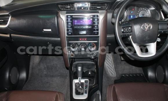 Buy Used Toyota Fortuner White Car in Ezulwini in Hhohho Buy Used Toyota Fortuner White Car in Ezulwini in Hhohho