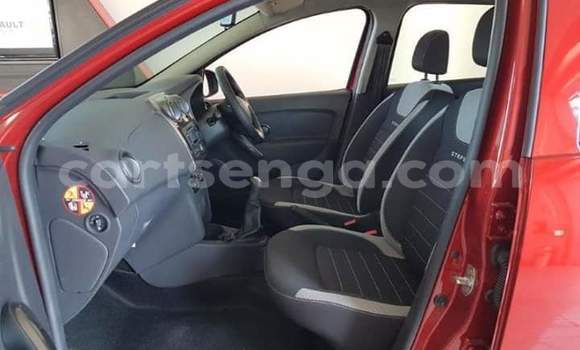 Nunua Ilio tumika Renault Sandero Red Gari ndani ya Mbabane nchini Manzini Nunua Ilio tumika Renault Sandero Red Gari ndani ya Mbabane nchini Manzini
