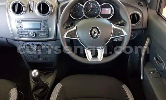 Nunua Ilio tumika Renault Sandero Red Gari ndani ya Mbabane nchini Manzini Nunua Ilio tumika Renault Sandero Red Gari ndani ya Mbabane nchini Manzini