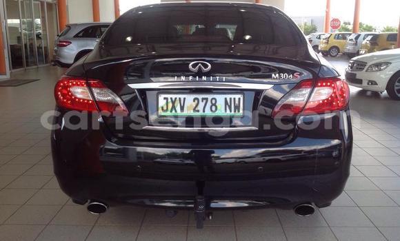 Nunua Ilio tumika Infiniti M Black Gari ndani ya Mbabane nchini Manzini Nunua Ilio tumika Infiniti M Black Gari ndani ya Mbabane nchini Manzini