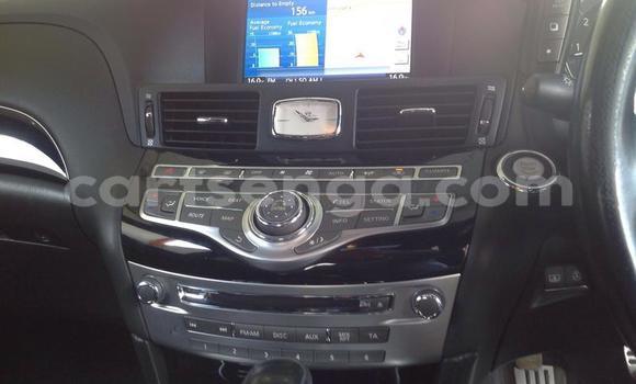 Nunua Ilio tumika Infiniti M Black Gari ndani ya Mbabane nchini Manzini Nunua Ilio tumika Infiniti M Black Gari ndani ya Mbabane nchini Manzini