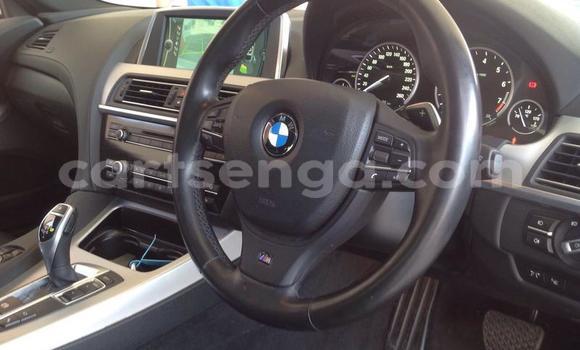 Nunua Ilio tumika BMW M6 White Gari ndani ya Mbabane nchini Manzini Nunua Ilio tumika BMW M6 White Gari ndani ya Mbabane nchini Manzini