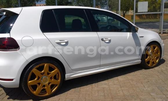 Acheter Occasion Voiture Volkswagen Golf Blanc à Ezulwini, Hhohho Acheter Occasion Voiture Volkswagen Golf Blanc à Ezulwini, Hhohho