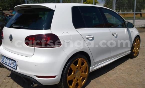 Acheter Occasion Voiture Volkswagen Golf Blanc à Ezulwini, Hhohho Acheter Occasion Voiture Volkswagen Golf Blanc à Ezulwini, Hhohho