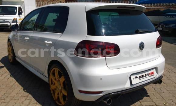 Acheter Occasion Voiture Volkswagen Golf Blanc à Ezulwini, Hhohho Acheter Occasion Voiture Volkswagen Golf Blanc à Ezulwini, Hhohho