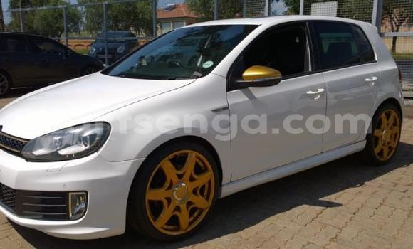 Acheter Occasion Voiture Volkswagen Golf Blanc à Ezulwini, Hhohho Acheter Occasion Voiture Volkswagen Golf Blanc à Ezulwini, Hhohho