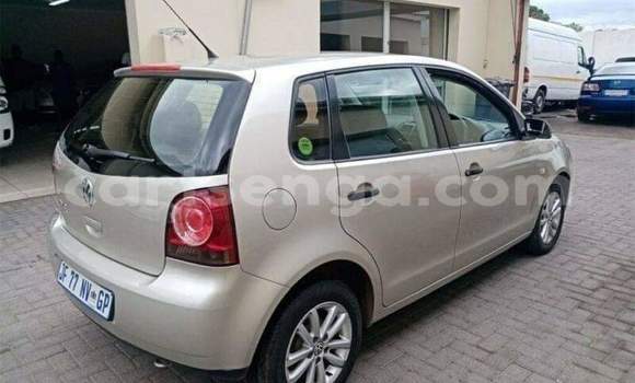 Acheter Occasion Voiture Volkswagen Polo Gris à Ezulwini, Hhohho Acheter Occasion Voiture Volkswagen Polo Gris à Ezulwini, Hhohho