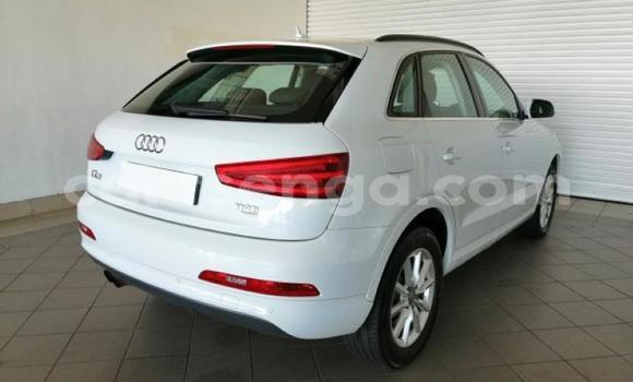 Nunua Ilio tumika Audi Q3 White Gari ndani ya Manzini nchini Manzini Nunua Ilio tumika Audi Q3 White Gari ndani ya Manzini nchini Manzini