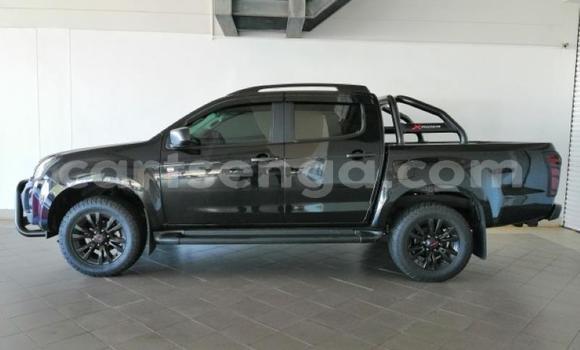 Nunua Ilio tumika Isuzu KB Black Gari ndani ya Ezulwini nchini Hhohho Nunua Ilio tumika Isuzu KB Black Gari ndani ya Ezulwini nchini Hhohho
