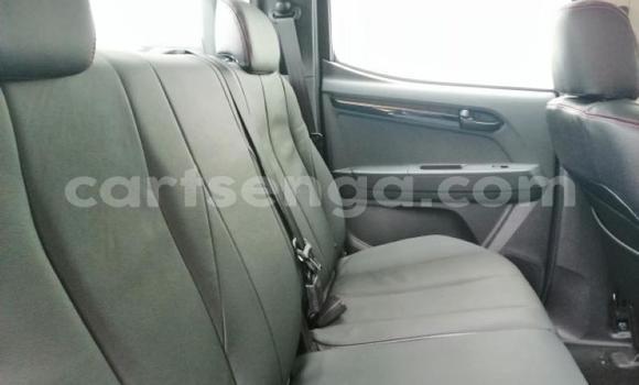 Nunua Ilio tumika Isuzu KB Black Gari ndani ya Ezulwini nchini Hhohho Nunua Ilio tumika Isuzu KB Black Gari ndani ya Ezulwini nchini Hhohho