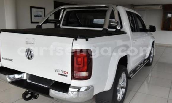 Nunua Ilio tumika Volkswagen Amarok White Gari ndani ya Mbabane nchini Manzini Nunua Ilio tumika Volkswagen Amarok White Gari ndani ya Mbabane nchini Manzini