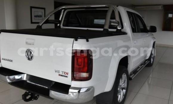 Nunua Ilio tumika Volkswagen Amarok White Gari ndani ya Mbabane nchini Manzini Nunua Ilio tumika Volkswagen Amarok White Gari ndani ya Mbabane nchini Manzini