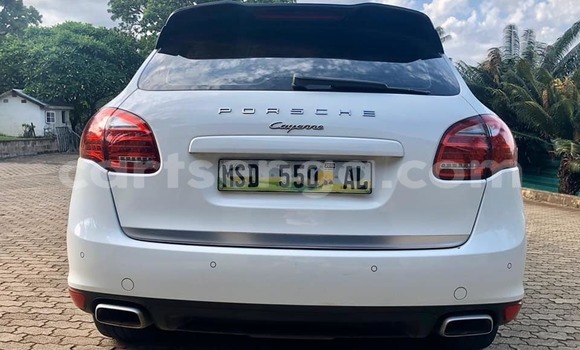 Buy Used Porsche Cayenne White Car in Manzini in Manzini Buy Used Porsche Cayenne White Car in Manzini in Manzini