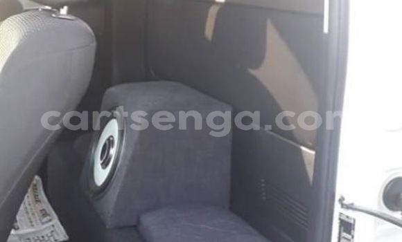 Buy Used Toyota Hilux White Car in Manzini in Manzini Buy Used Toyota Hilux White Car in Manzini in Manzini