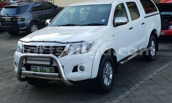 Buy Used Toyota Hilux White Car in Manzini in Manzini Buy Used Toyota Hilux White Car in Manzini in Manzini