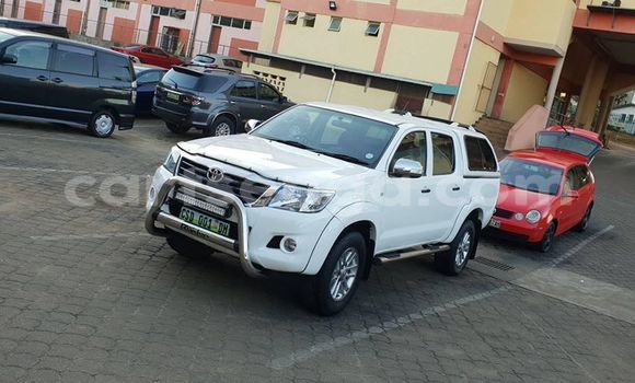 Buy Used Toyota Hilux White Car in Manzini in Manzini Buy Used Toyota Hilux White Car in Manzini in Manzini