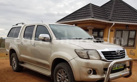 Buy Used Toyota Hilux Silver Car in Manzini in Manzini Buy Used Toyota Hilux Silver Car in Manzini in Manzini