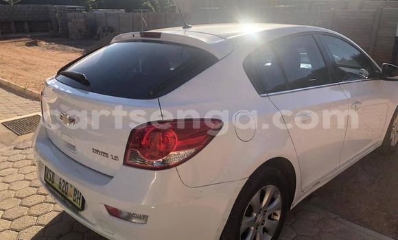 Buy Used Chevrolet Cruze White Car in Mbabane in Manzini Buy Used Chevrolet Cruze White Car in Mbabane in Manzini