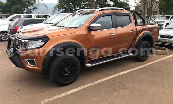 Buy Used Nissan Navara Brown Car in Mbabane in Manzini Buy Used Nissan Navara Brown Car in Mbabane in Manzini