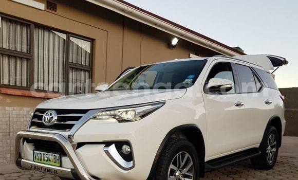 Buy Used Toyota Fortuner White Car in Mbabane in Manzini Buy Used Toyota Fortuner White Car in Mbabane in Manzini