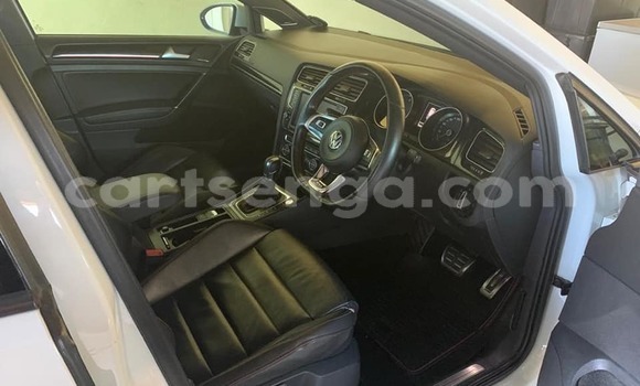 Buy Used Volkswagen Golf White Car in Mbabane in Manzini Buy Used Volkswagen Golf White Car in Mbabane in Manzini