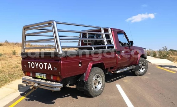 Buy Used Toyota Land Cruiser Red Car in Mbabane in Manzini Buy Used Toyota Land Cruiser Red Car in Mbabane in Manzini