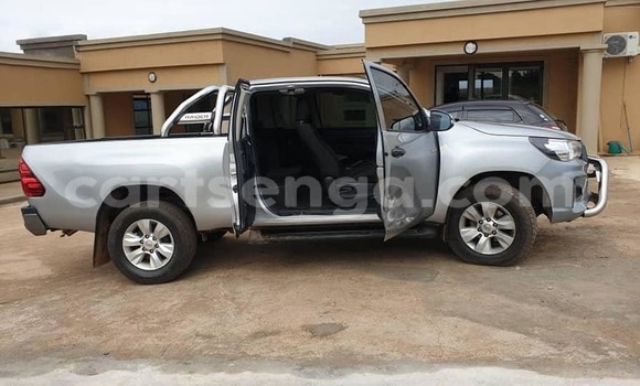 Buy Used Toyota Hilux Silver Car in Mbabane in Manzini Buy Used Toyota Hilux Silver Car in Mbabane in Manzini
