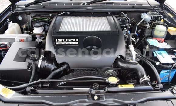 Nunua Ilio tumika Isuzu KB Black Gari ndani ya Ezulwini nchini Hhohho Nunua Ilio tumika Isuzu KB Black Gari ndani ya Ezulwini nchini Hhohho