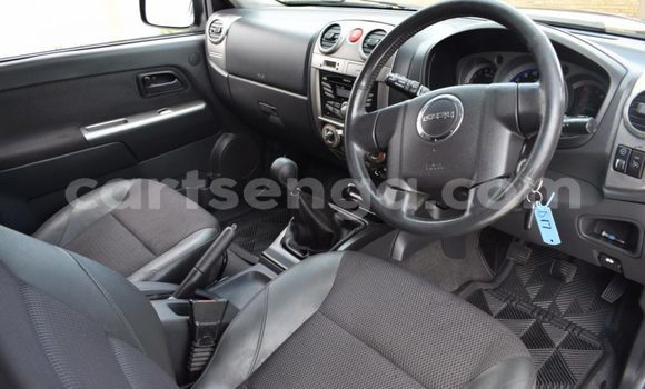 Nunua Ilio tumika Isuzu KB Black Gari ndani ya Ezulwini nchini Hhohho Nunua Ilio tumika Isuzu KB Black Gari ndani ya Ezulwini nchini Hhohho