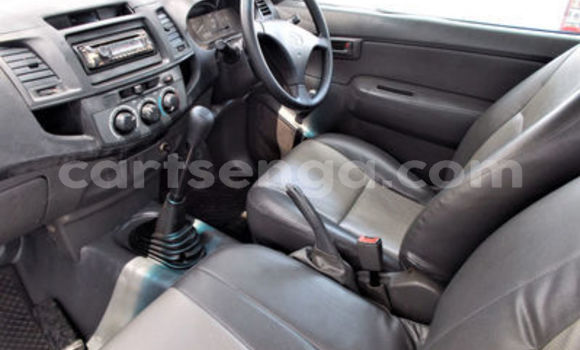 Buy Used Toyota Hilux Brown Car in Ezulwini in Hhohho Buy Used Toyota Hilux Brown Car in Ezulwini in Hhohho