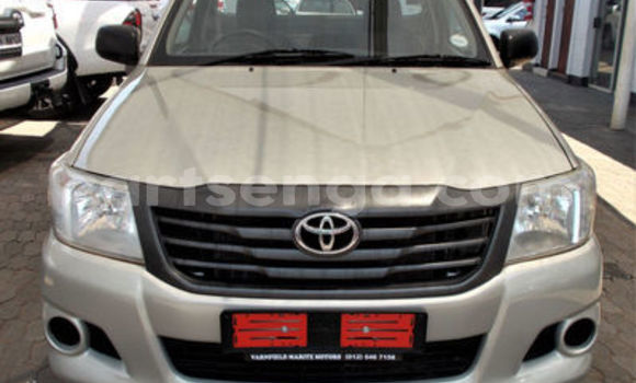 Buy Used Toyota Hilux Brown Car in Ezulwini in Hhohho Buy Used Toyota Hilux Brown Car in Ezulwini in Hhohho