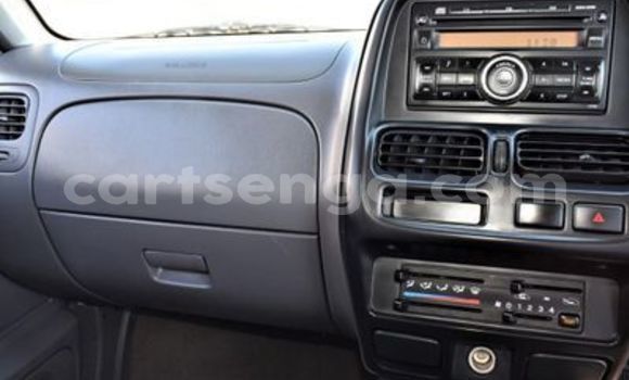 Nunua Ilio tumika Nissan Hardbody White Gari ndani ya Ezulwini nchini Hhohho Nunua Ilio tumika Nissan Hardbody White Gari ndani ya Ezulwini nchini Hhohho