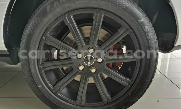 Acheter Occasion Voiture Land Rover Range Rover Vogue Blanc à Manzini, Manzini Acheter Occasion Voiture Land Rover Range Rover Vogue Blanc à Manzini, Manzini