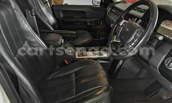 Acheter Occasion Voiture Land Rover Range Rover Vogue Blanc à Manzini, Manzini Acheter Occasion Voiture Land Rover Range Rover Vogue Blanc à Manzini, Manzini