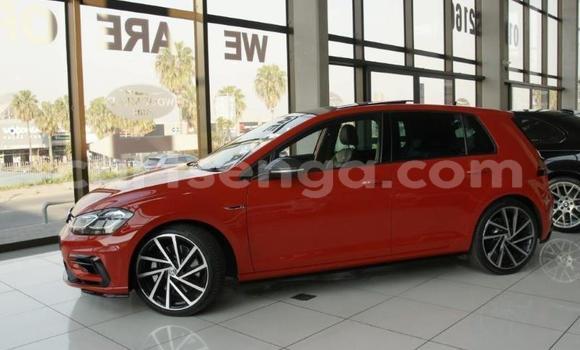 Nunua Ilio tumika Volkswagen Golf R Red Gari ndani ya Manzini nchini Manzini Nunua Ilio tumika Volkswagen Golf R Red Gari ndani ya Manzini nchini Manzini