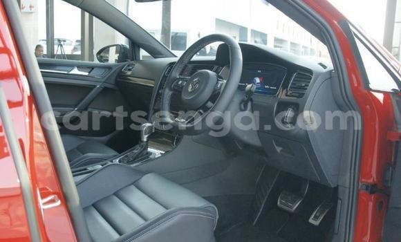 Nunua Ilio tumika Volkswagen Golf R Red Gari ndani ya Manzini nchini Manzini Nunua Ilio tumika Volkswagen Golf R Red Gari ndani ya Manzini nchini Manzini