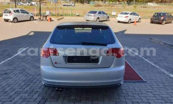 Nunua Ilio tumika Audi S3 Silver Gari ndani ya Mbabane nchini Manzini Nunua Ilio tumika Audi S3 Silver Gari ndani ya Mbabane nchini Manzini