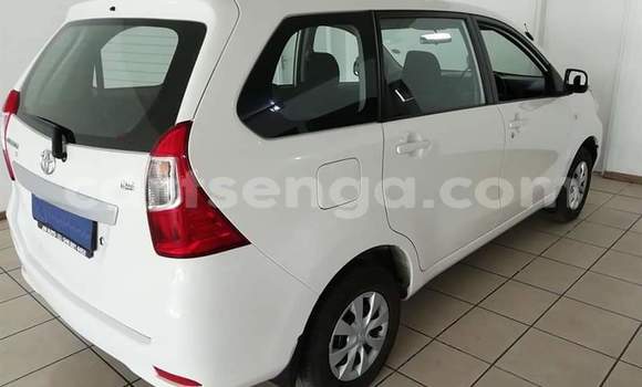 Acheter Occasion Voiture Toyota Avanza Blanc à Manzini, Manzini Acheter Occasion Voiture Toyota Avanza Blanc à Manzini, Manzini